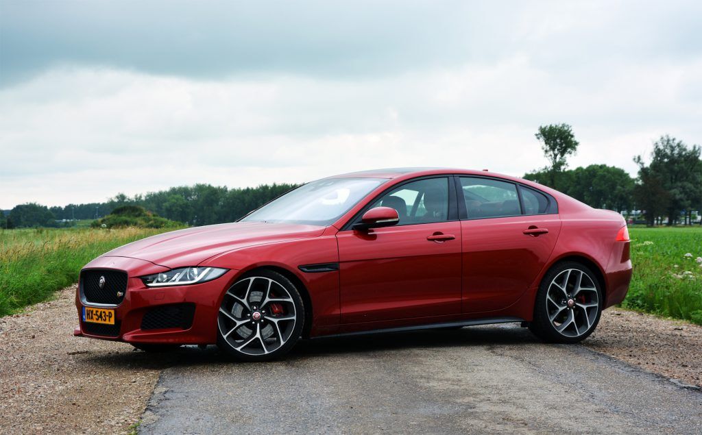 Illustratie voor: Gereden: Jaguar XE S 3.0 V6