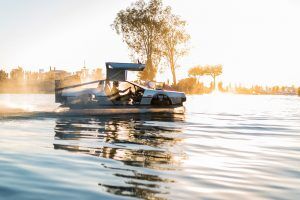 Delorean Hovercraft