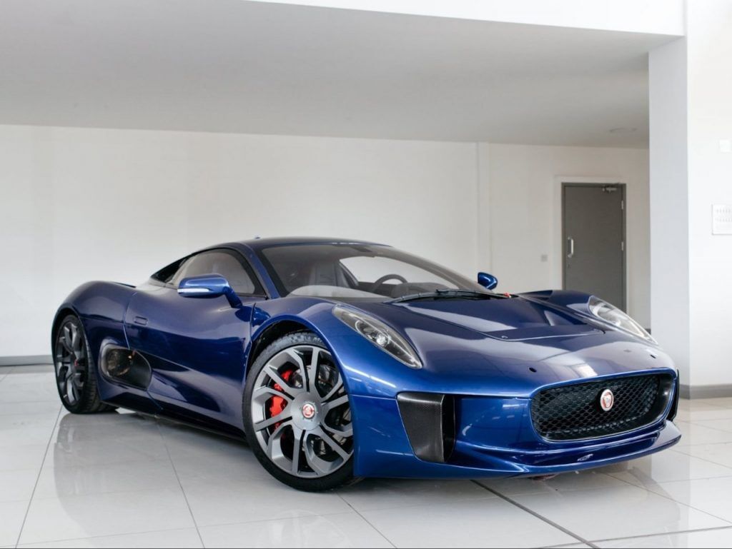 Jaguar C-X75 Supercar stuntcar James Bond Spectre Gewoonvoorhem