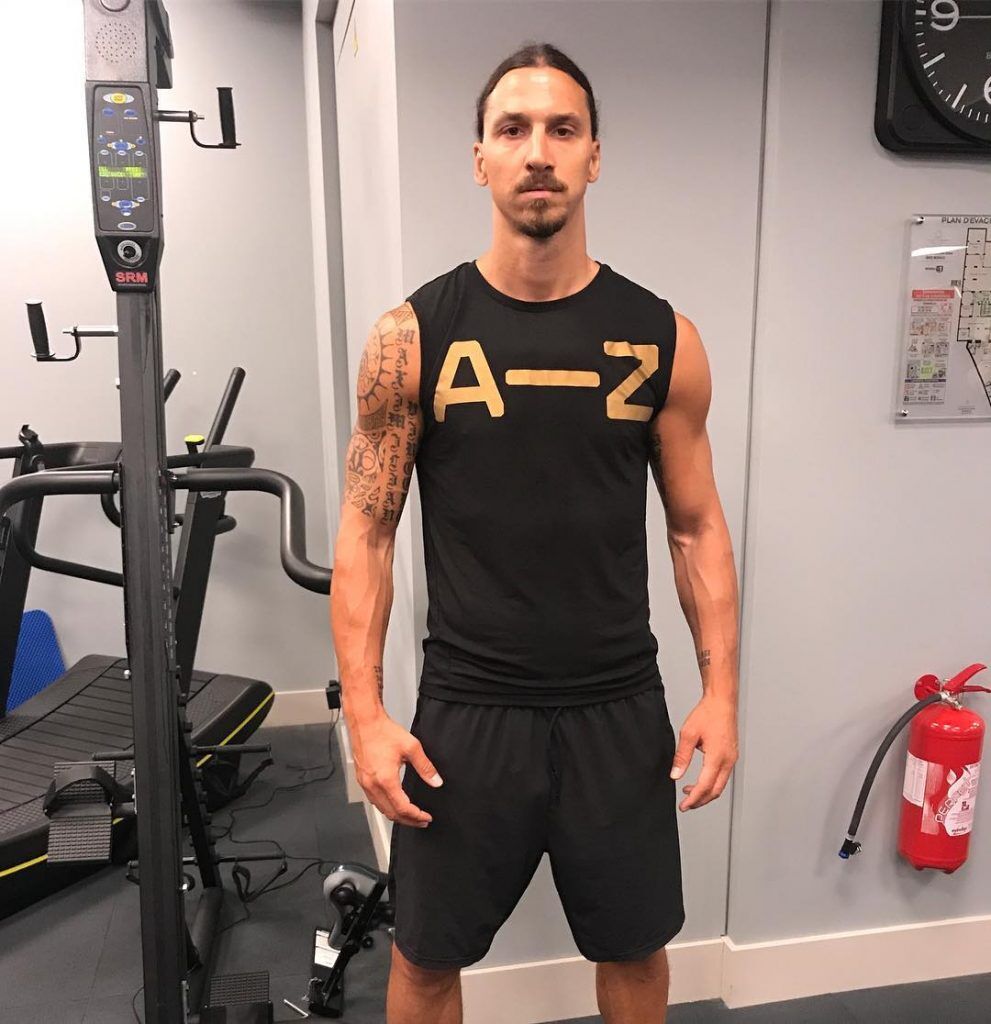 Zlatan Ibrahimovic koopt Playstation 5