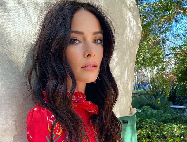 abigail spencer dana scott uit suits