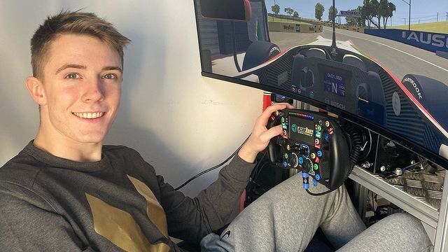 Wordt Frederik Vesti de opvolger van Lewis Hamilton bij mercedes?