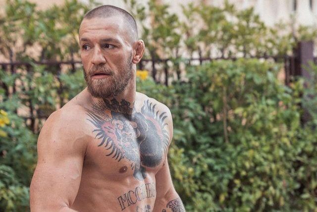 conor mcgregor tegen dustin poirier tijd UFC 257