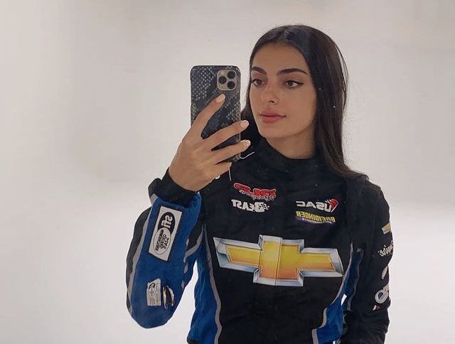 Toni Breidinger debuut Nascar