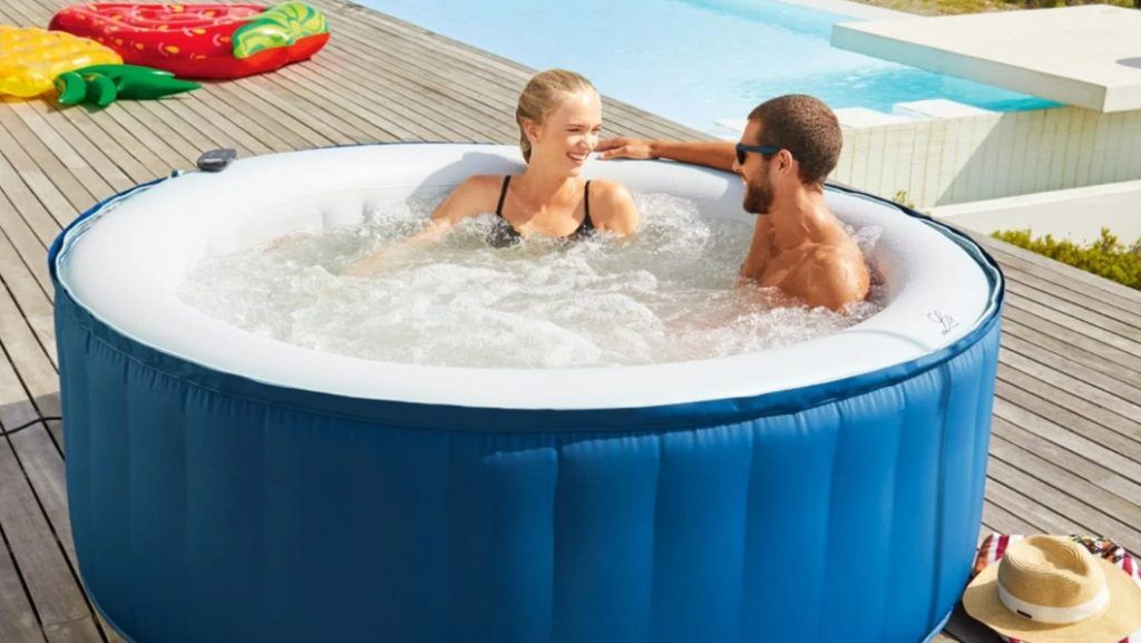 Opblaasbare jacuzzi