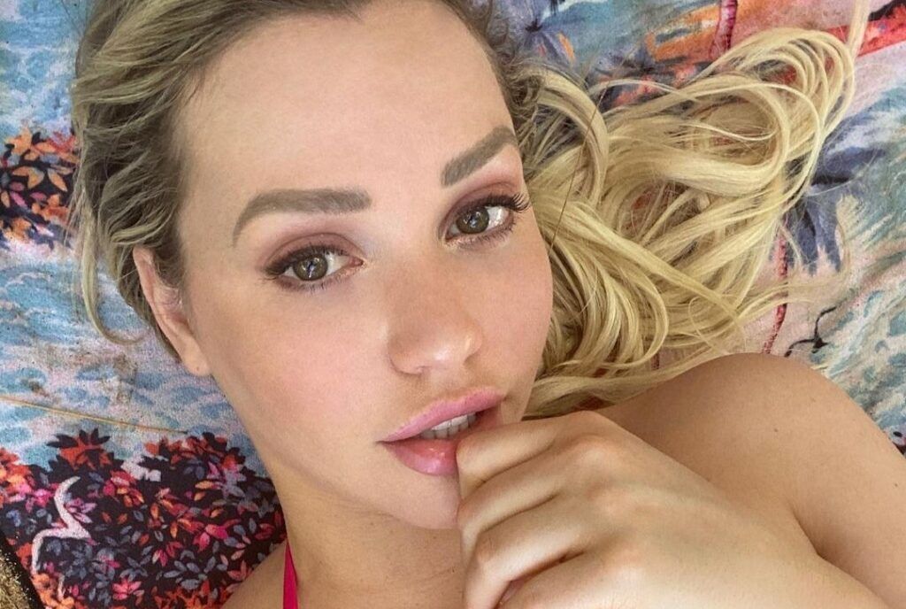 vermogen mia malkova