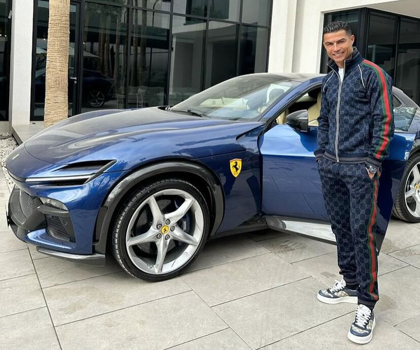 De nieuwe Ferrari Purosangue van Cristiano Ronaldo