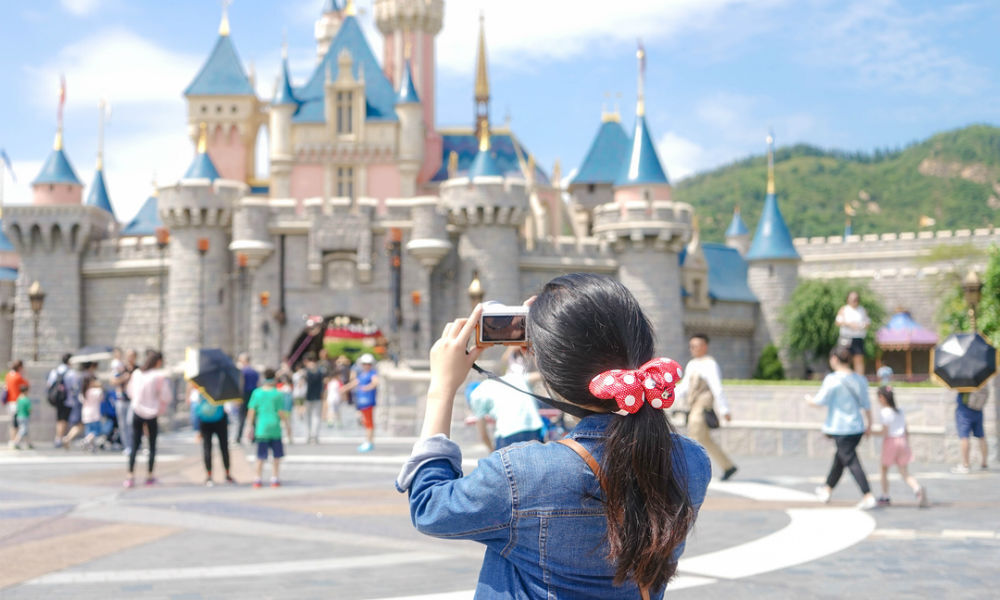 Illustratie voor: Disney-fans opgelet! Op deze Disney datingsite vind jij jouw Mickey