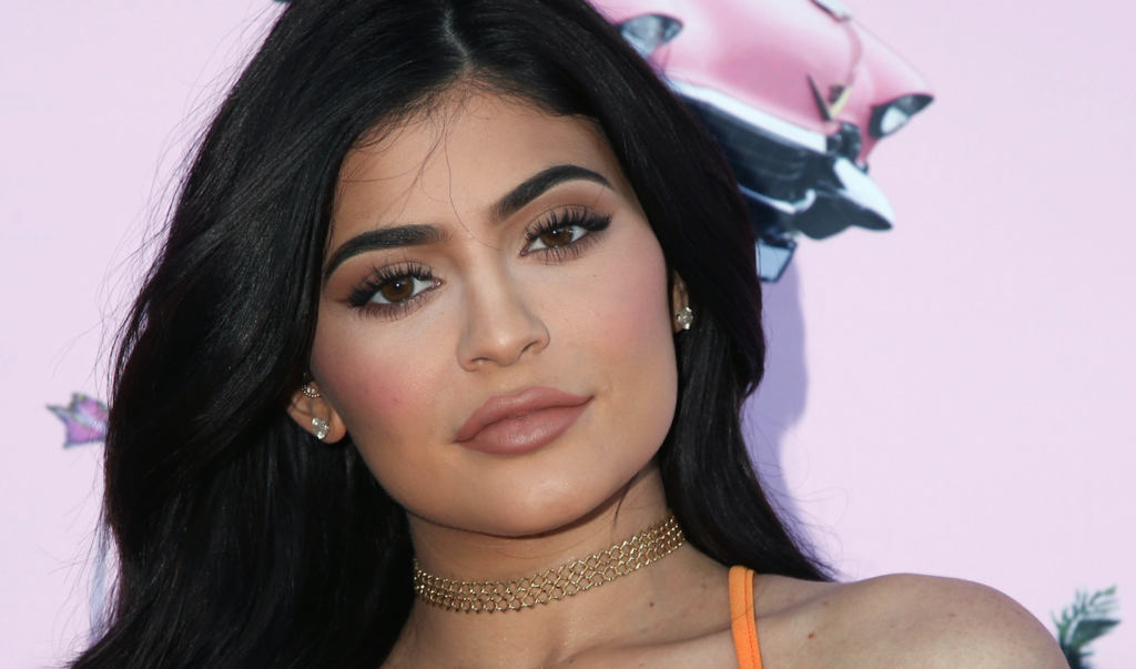 Illustratie voor: Insider: ‘Er is een reden waarom Kylie Jenner haar zwangerschap geheim houdt’