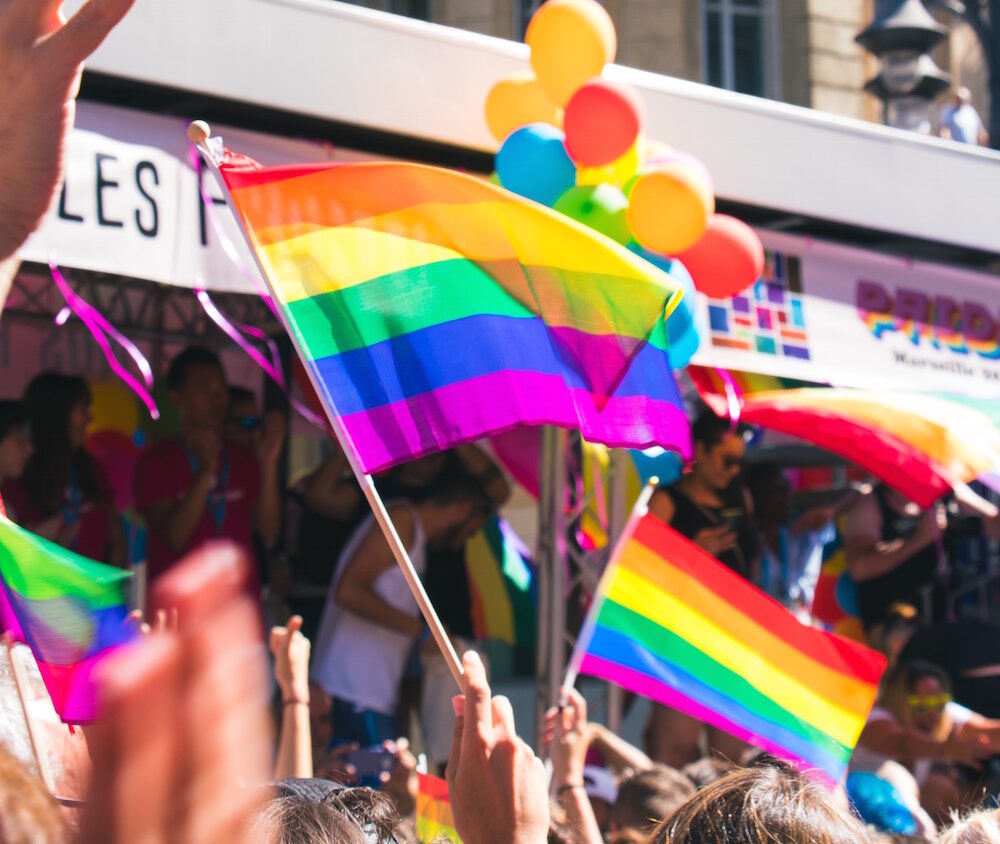 Illustratie voor: 6 redenen waarom je dit weekend Pride Amsterdam moet bezoeken