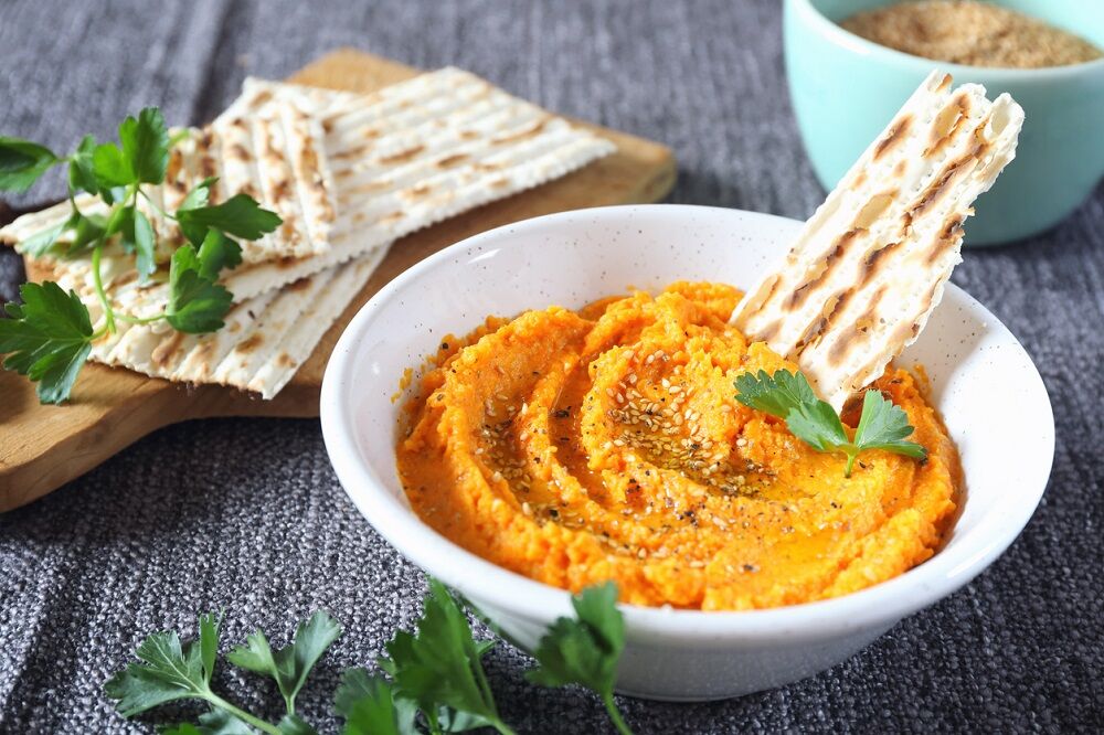 Illustratie voor: Hummus-lovers opgelet: deze home made hummus dips kende jij nog niet