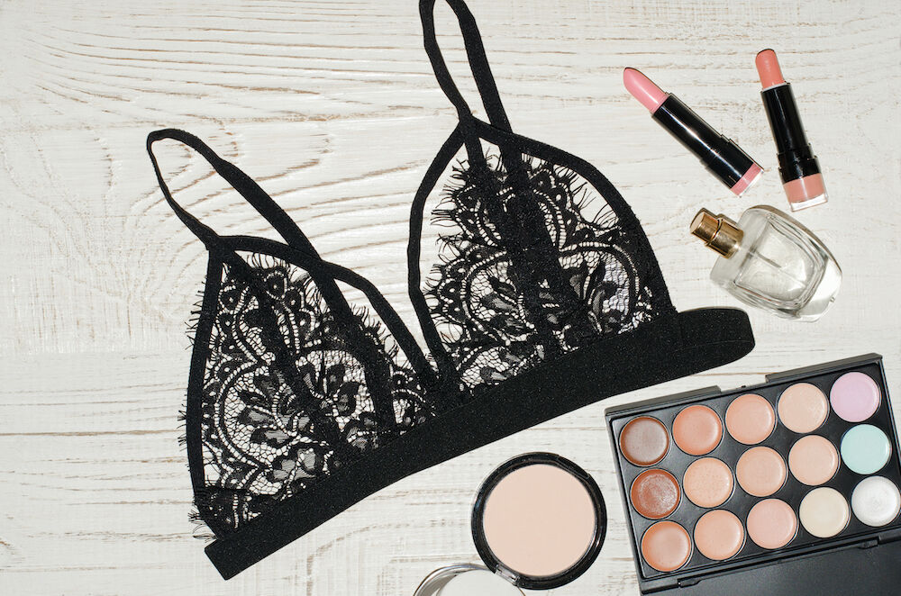 Illustratie voor: How pretty?! Shop hier onze favorieten bralettes