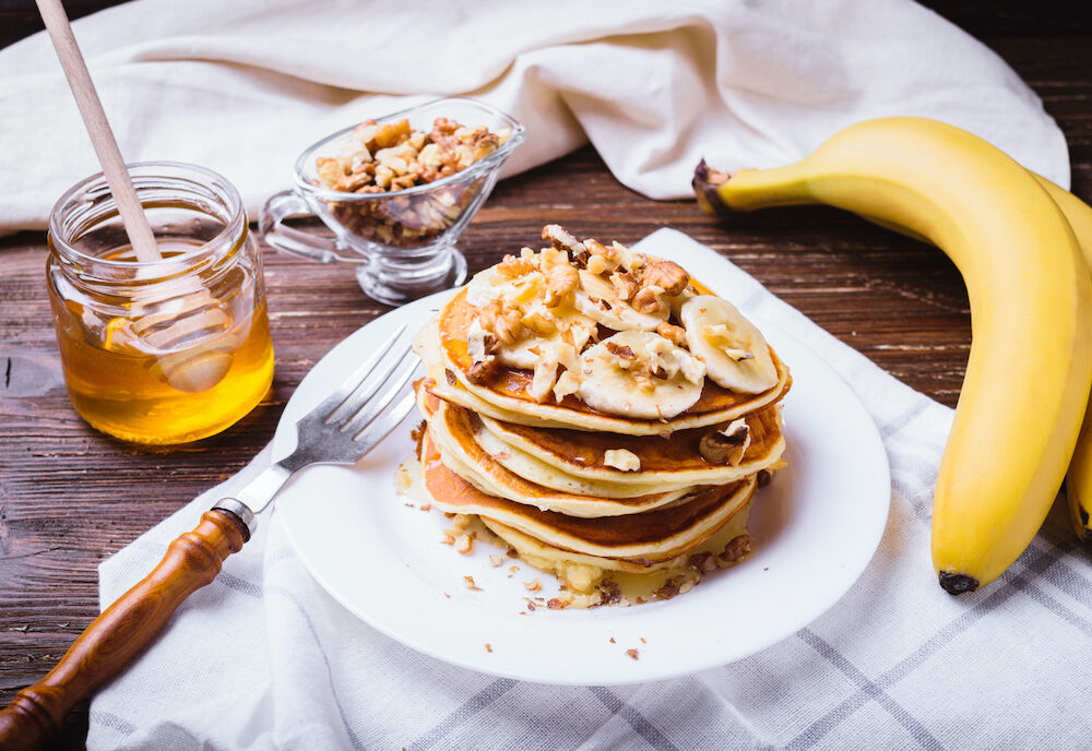 Illustratie voor: Zó maak jij snel gezonde havermout banaan pannenkoeken (met maar 3 ingrediënten)