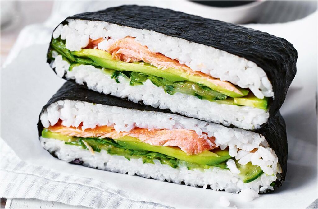 Illustratie voor: Deze sushi sandwich gaat viral op TikTok en zo maak je ‘m