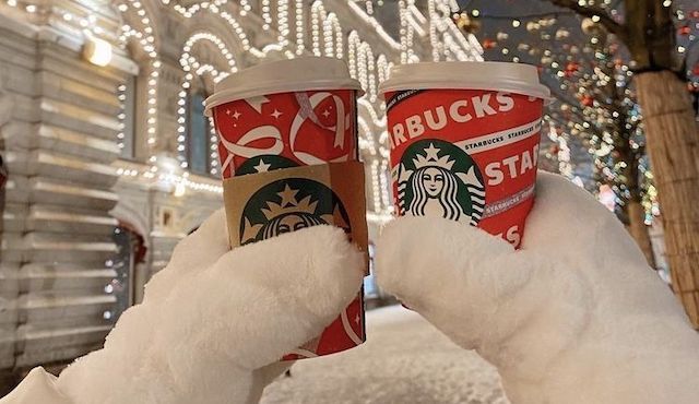 starbucks-red-cups