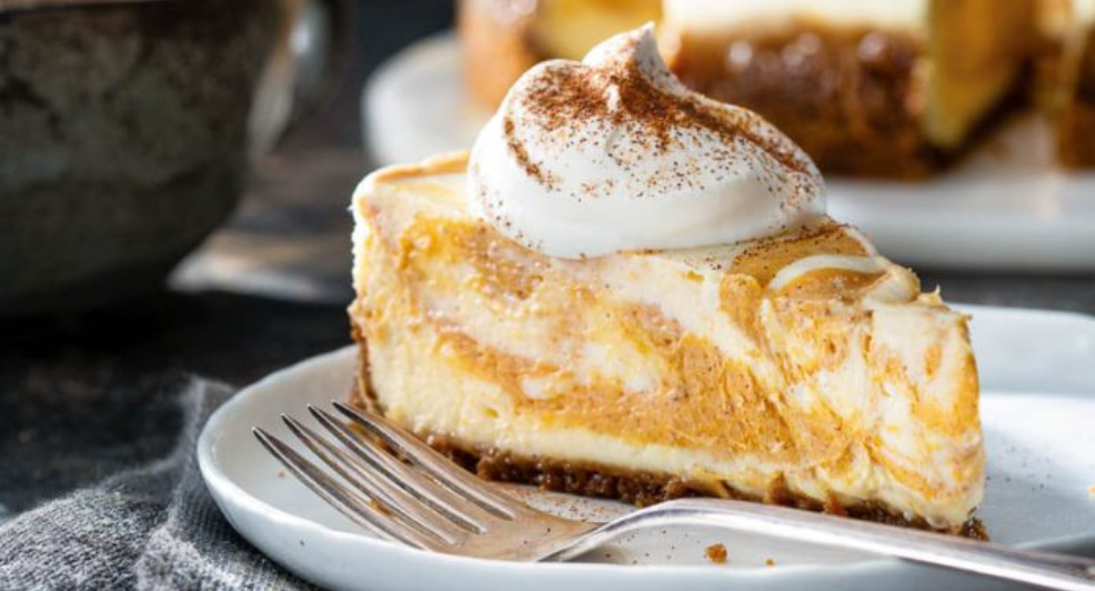 pumpkin-spice-cheesecake