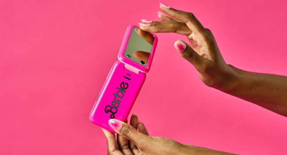 barbie flip phone