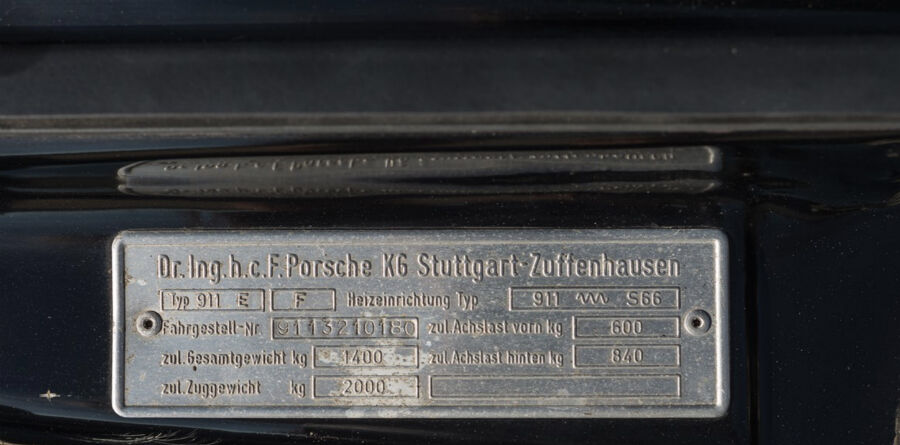 Porsche 911 E Targa RM Sotheby's MAN-MAN