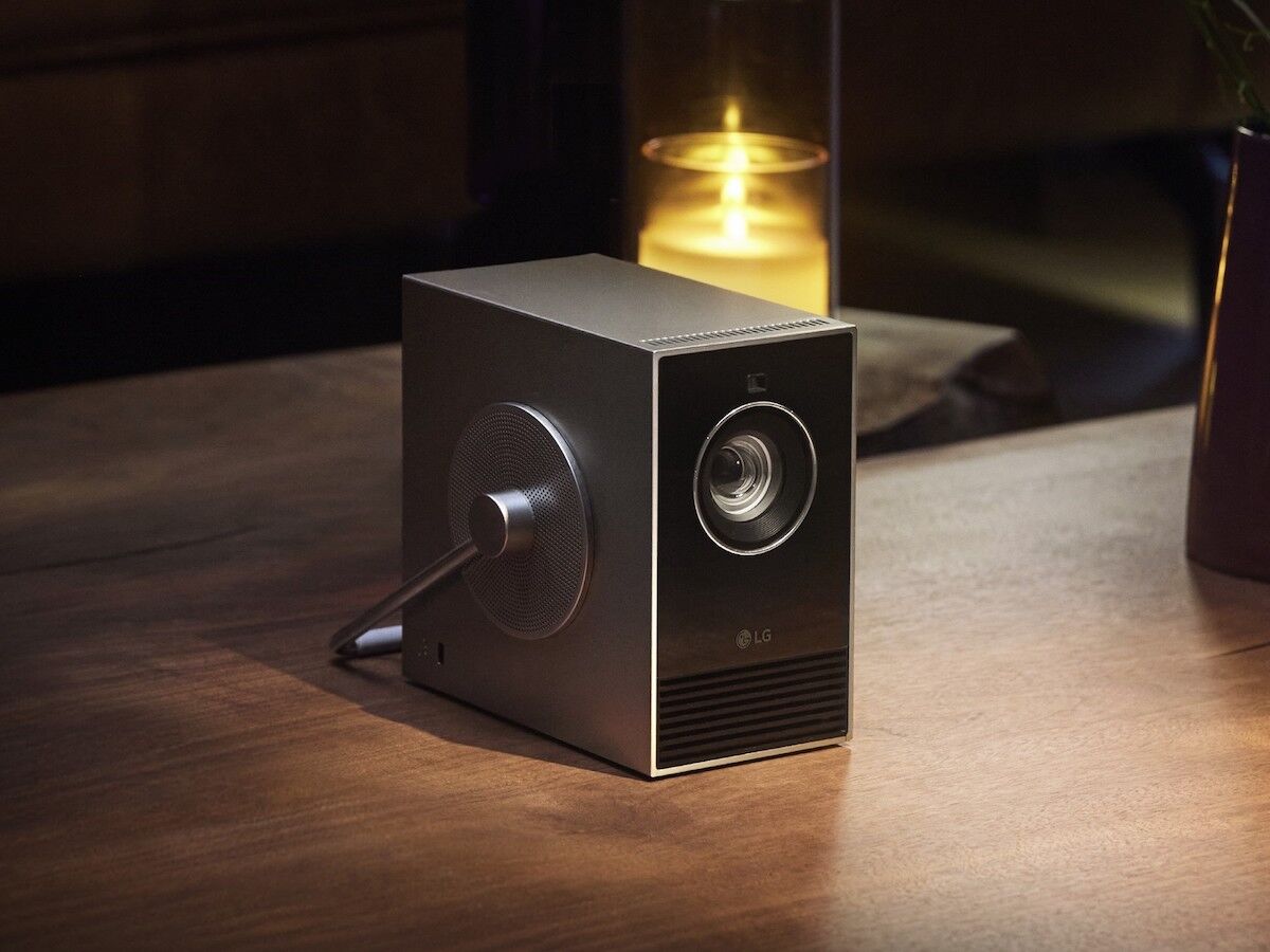 Cinebeam LG Q