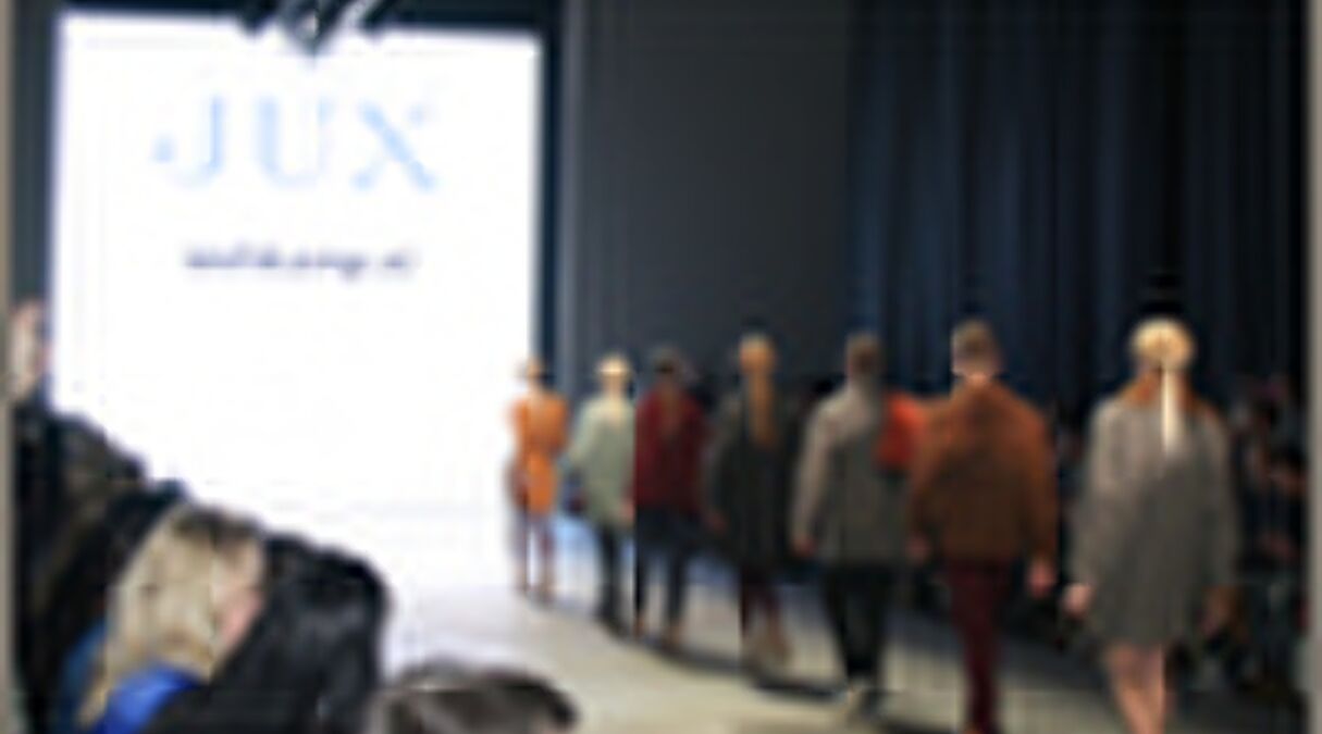 Fashion Week show van Studio Jux voor AW2013