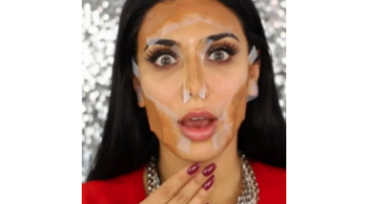 Illustratie voor: Getest: contouring met plakband