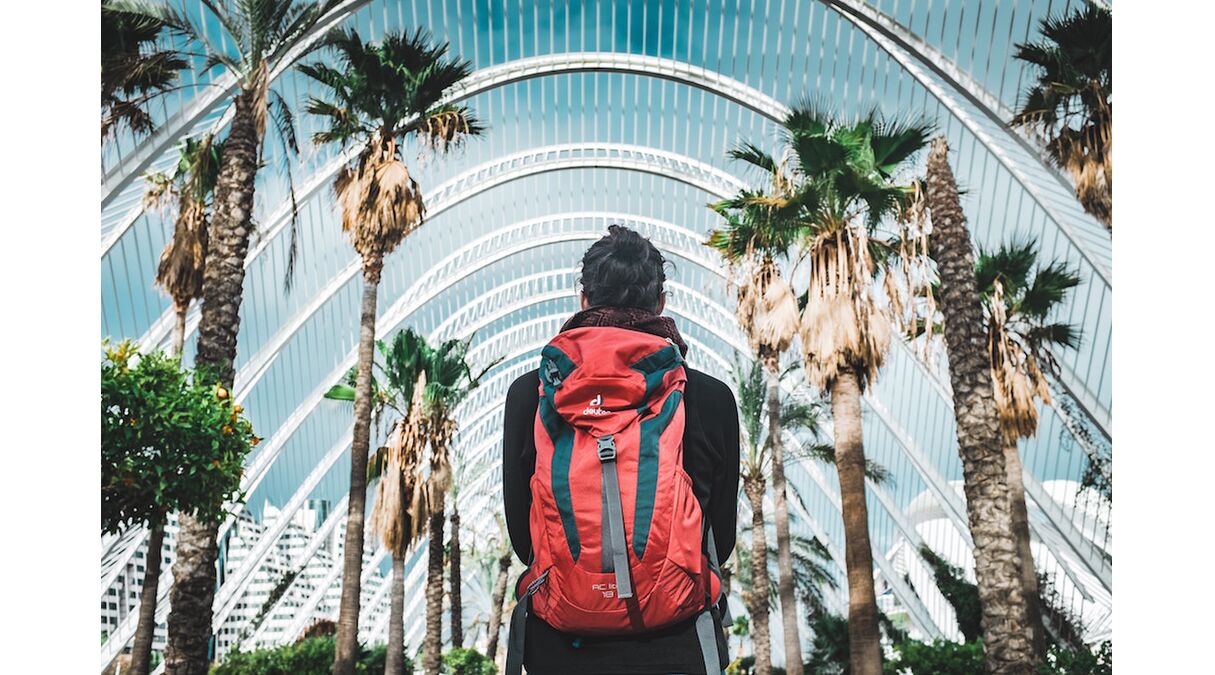 Illustratie voor: Lekker gek met je backpack: een half jaar studeren in Azië