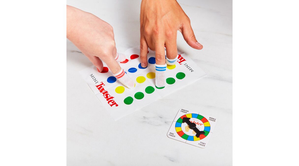 Illustratie voor: Fan van het spel Twister? Dan wil je deze Mini Twister hebben