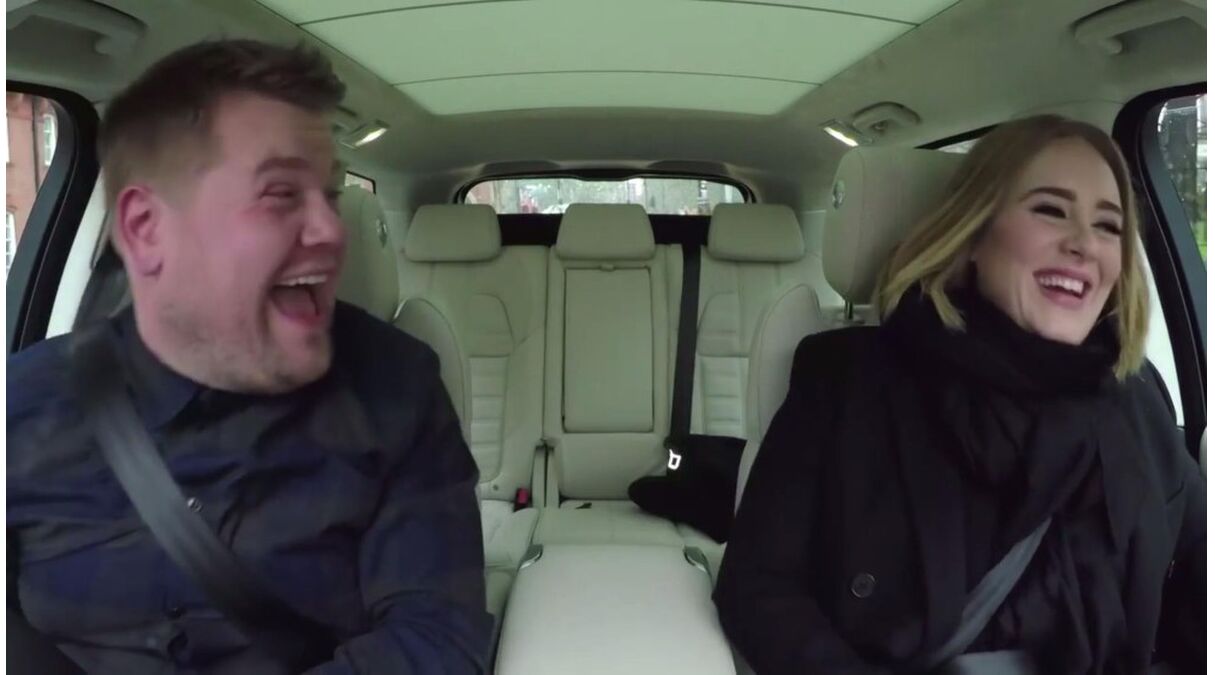 Illustratie voor: VIDEO: Blijft leuk, de carpool karaoke met Adele