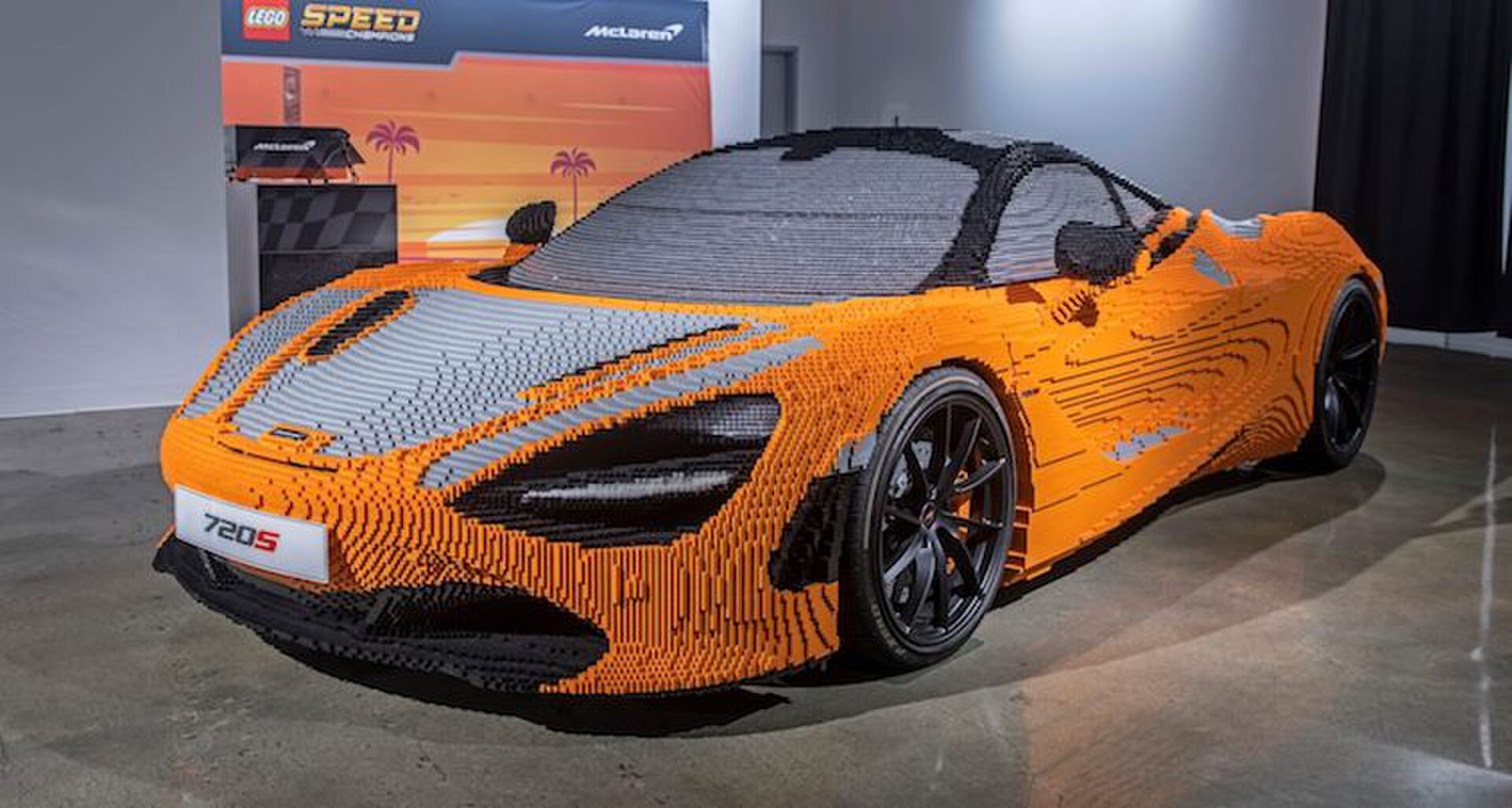 LEGO McLaren 720S