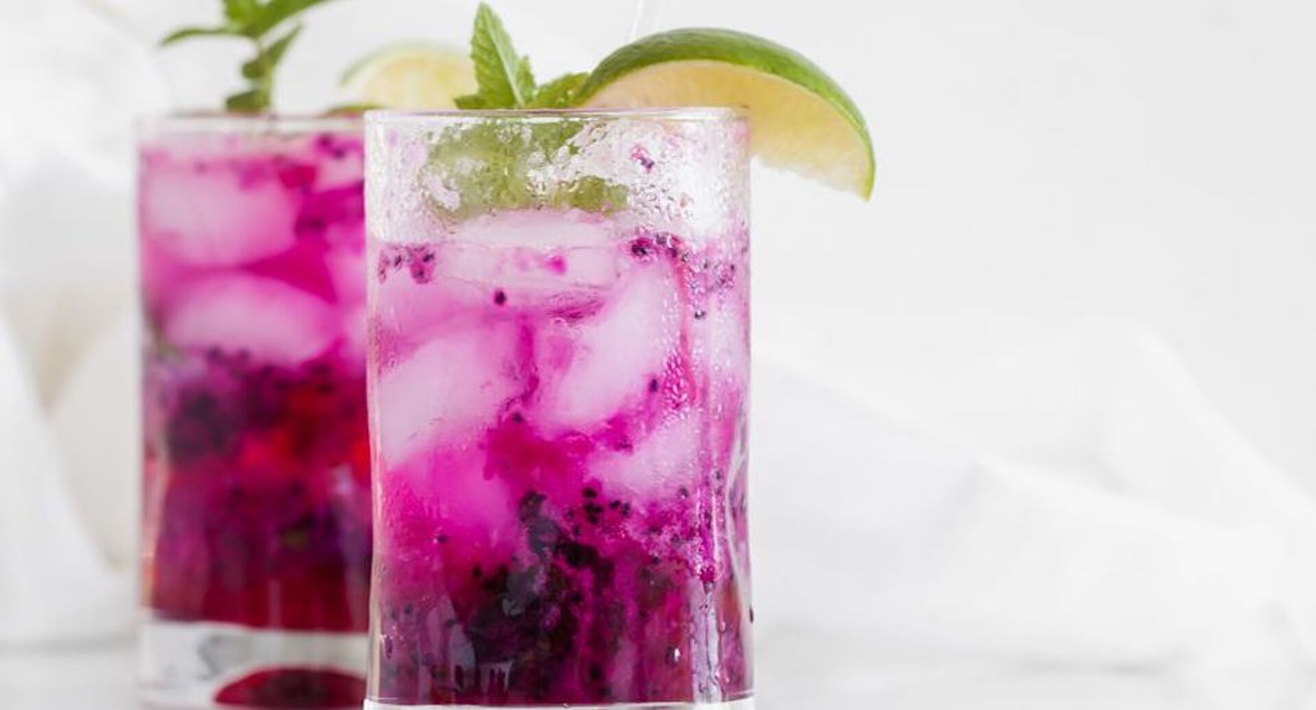 dragon fruit mojito