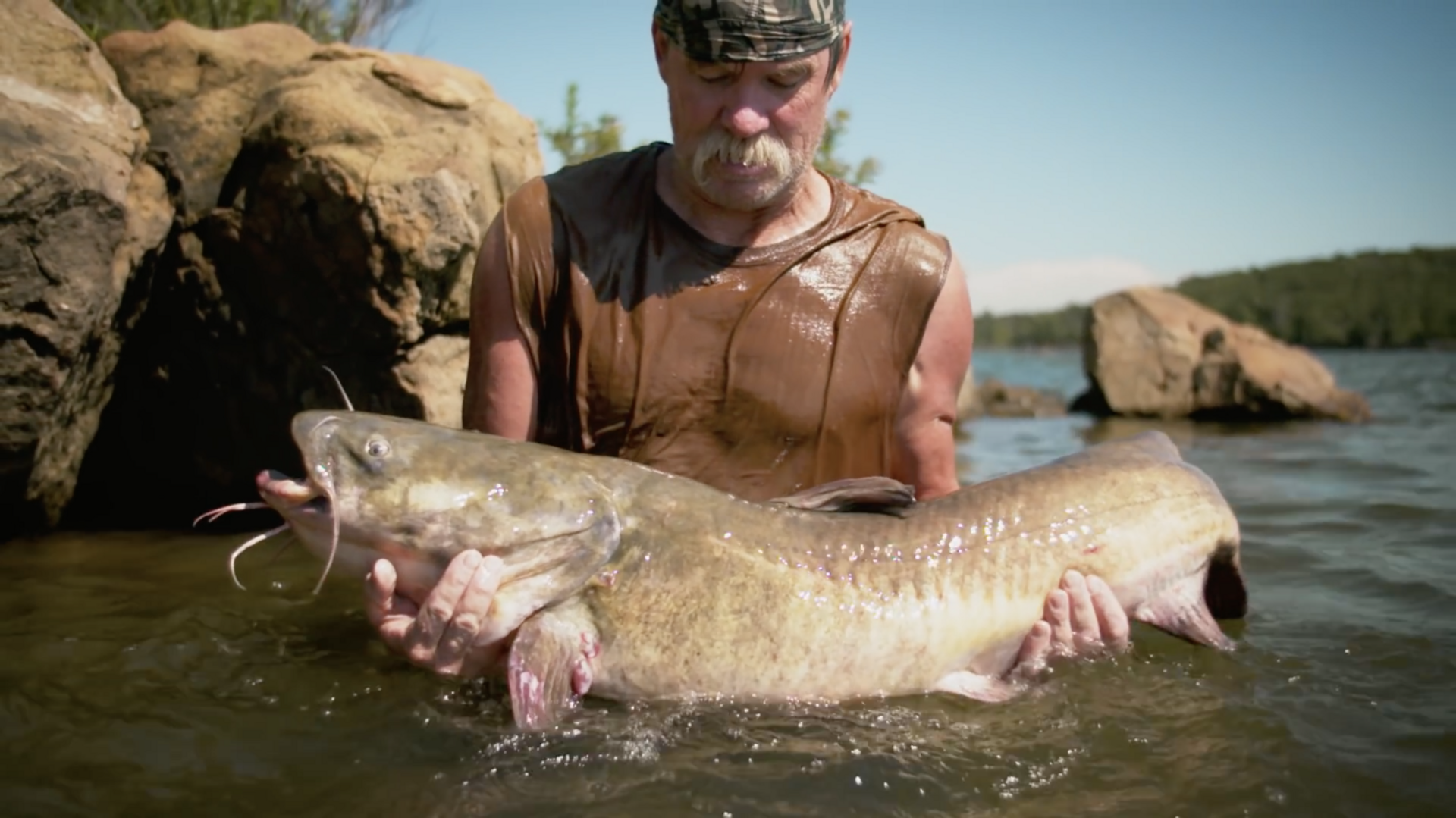 Vissen Documentaire Noodling