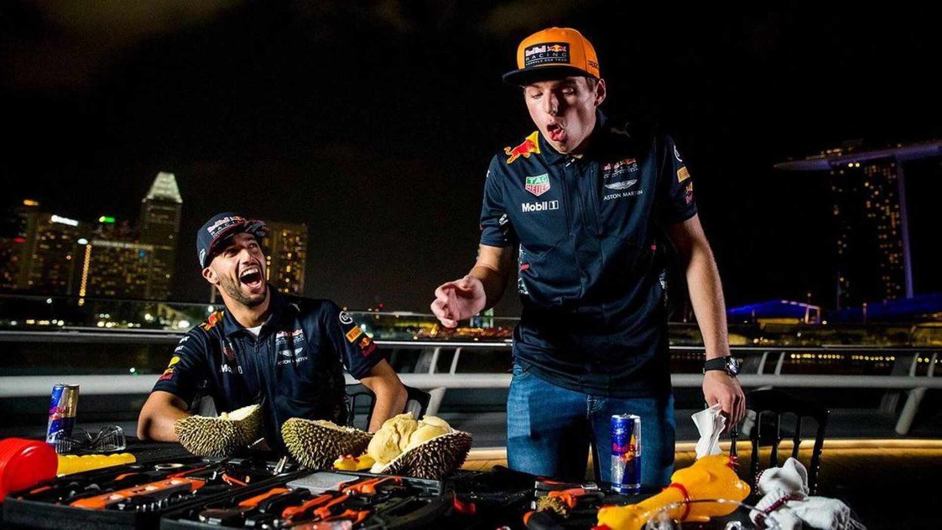 max verstappen daniel ricciardo durian fruit gewoonvoorehm red bull