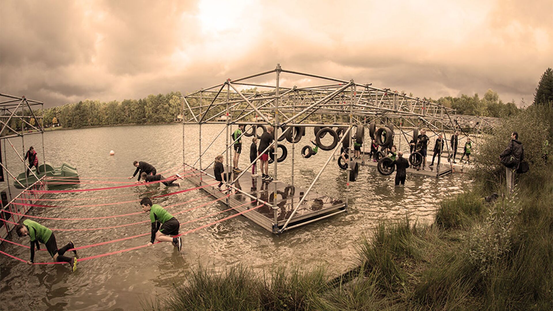 Titan Run Rotterdam Obstacle