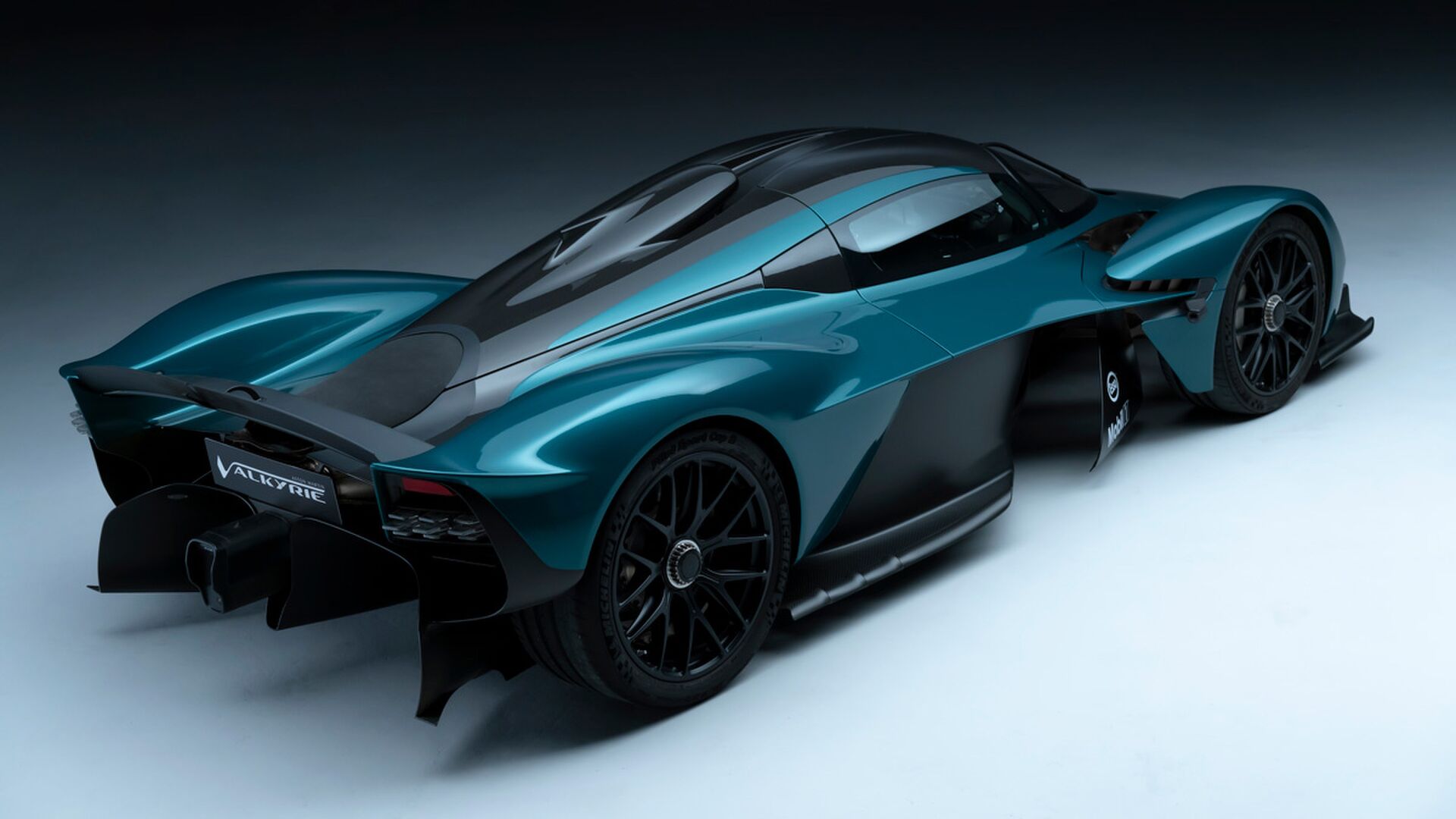 Aston Martin Valkyrie Nederland