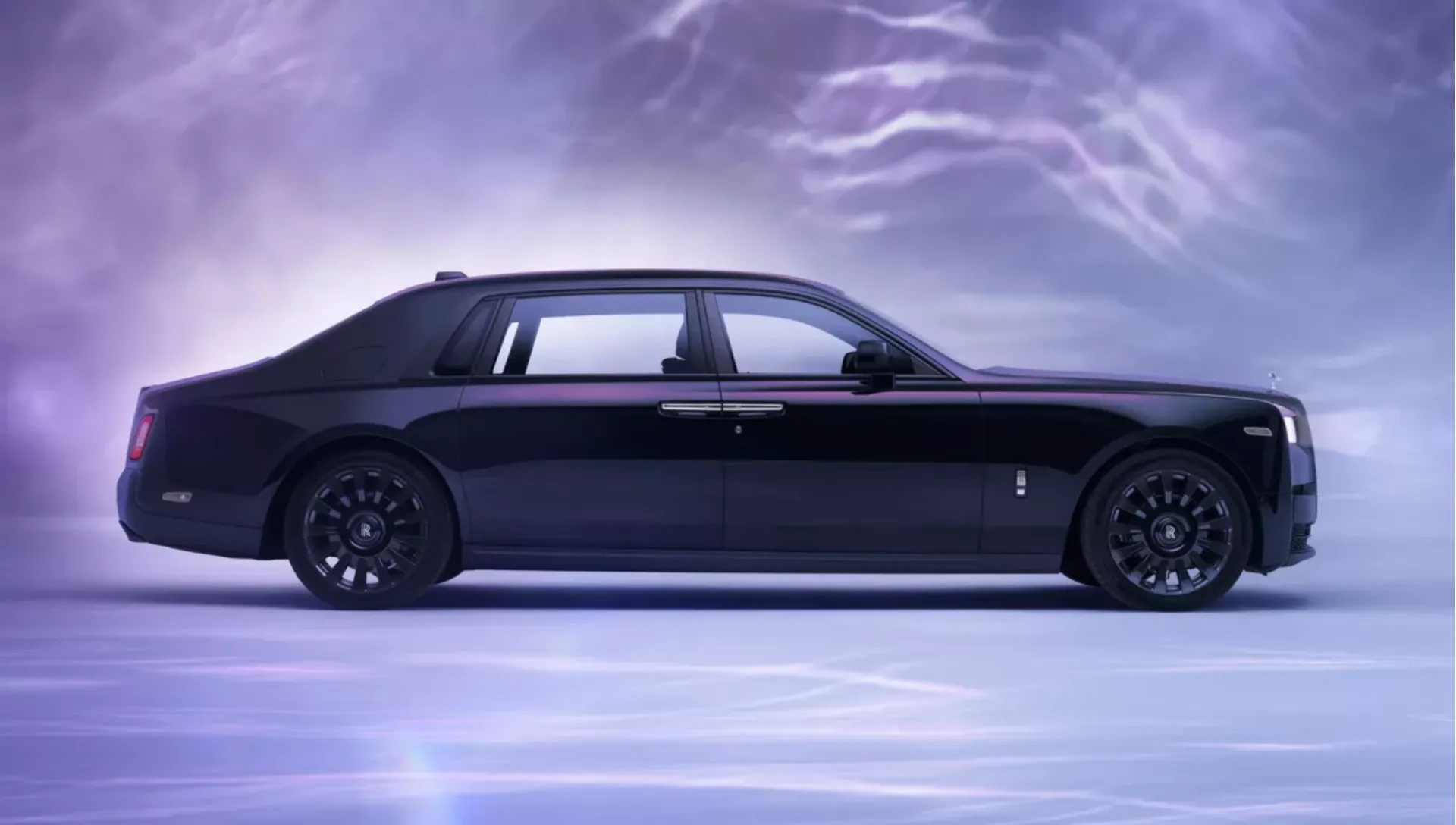 rolls-royce phantom iris van herpen