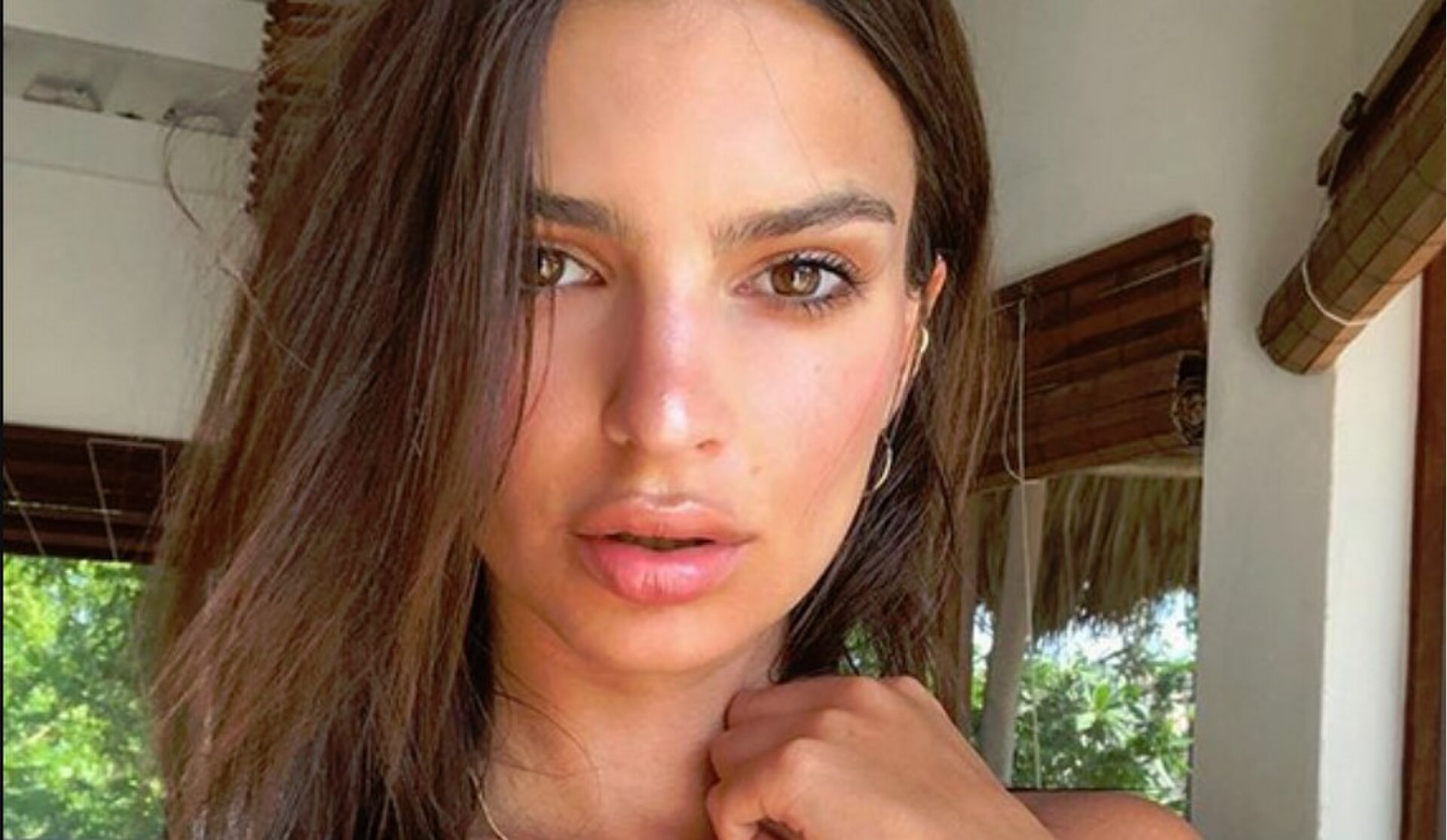 emily ratajkowski datingtip