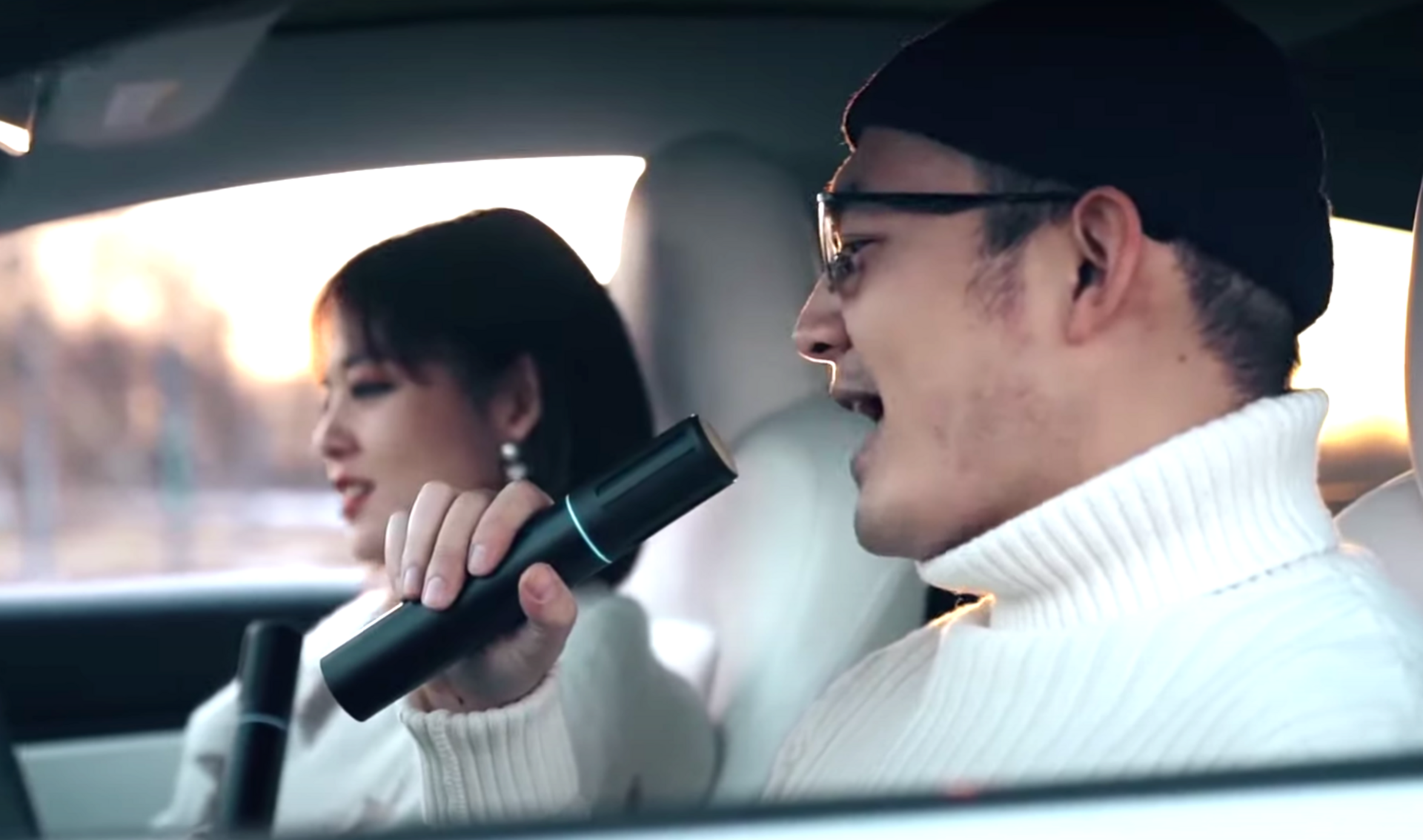 Tesla Karaoke Car-Aoke