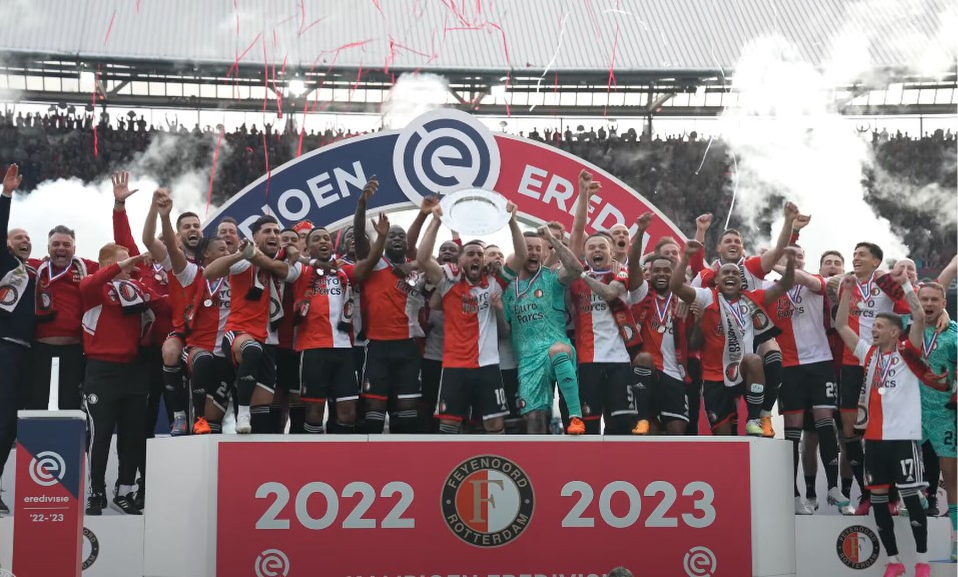 salarissen best betaalde spelers Feyenoord