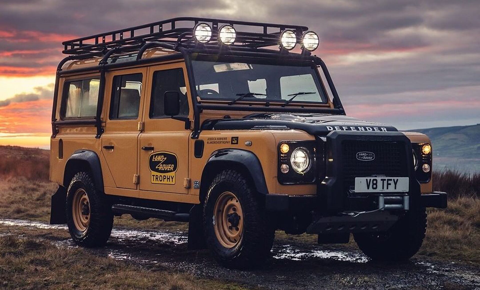 Land Rover Defender