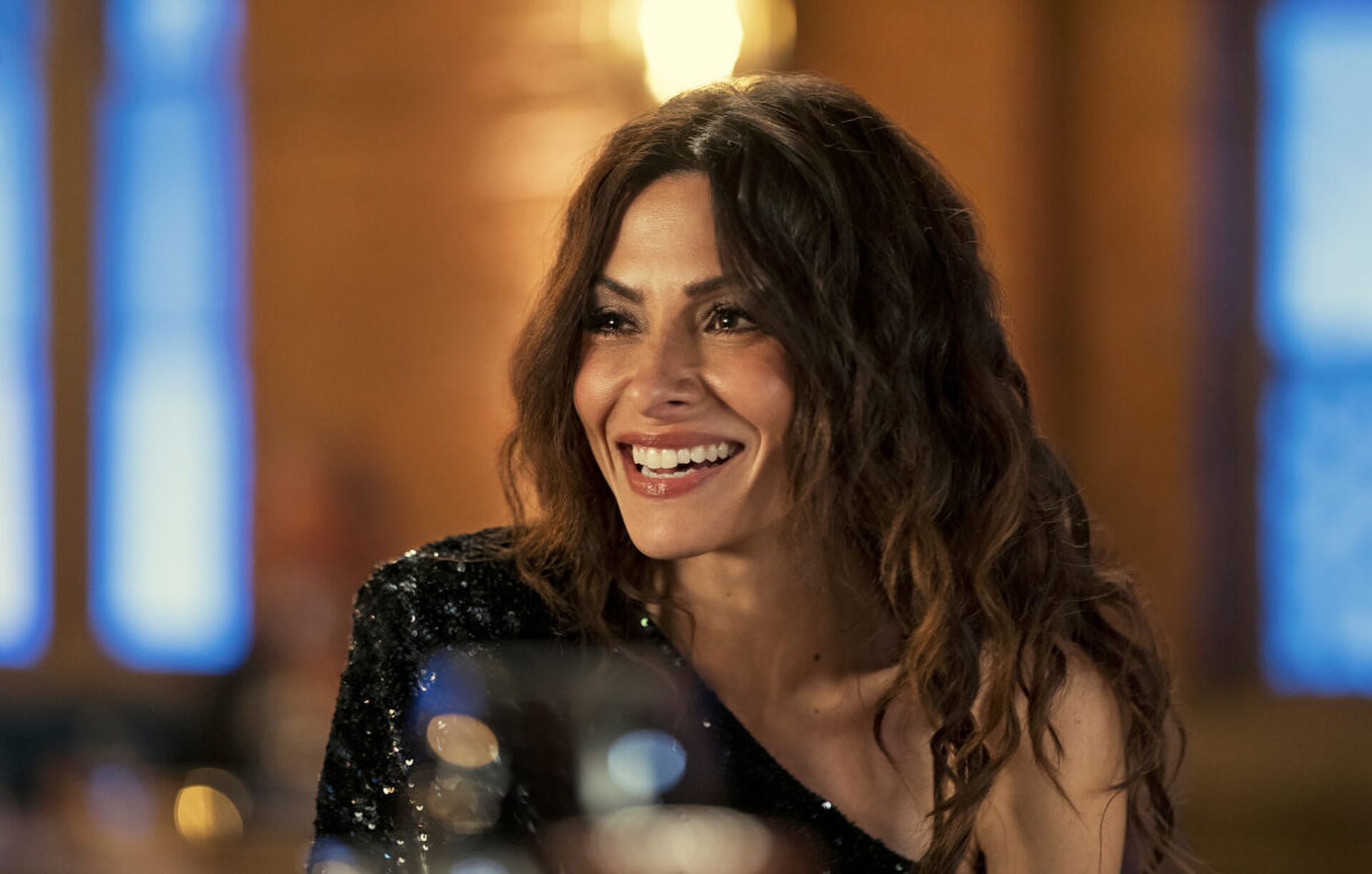 sarah shahi