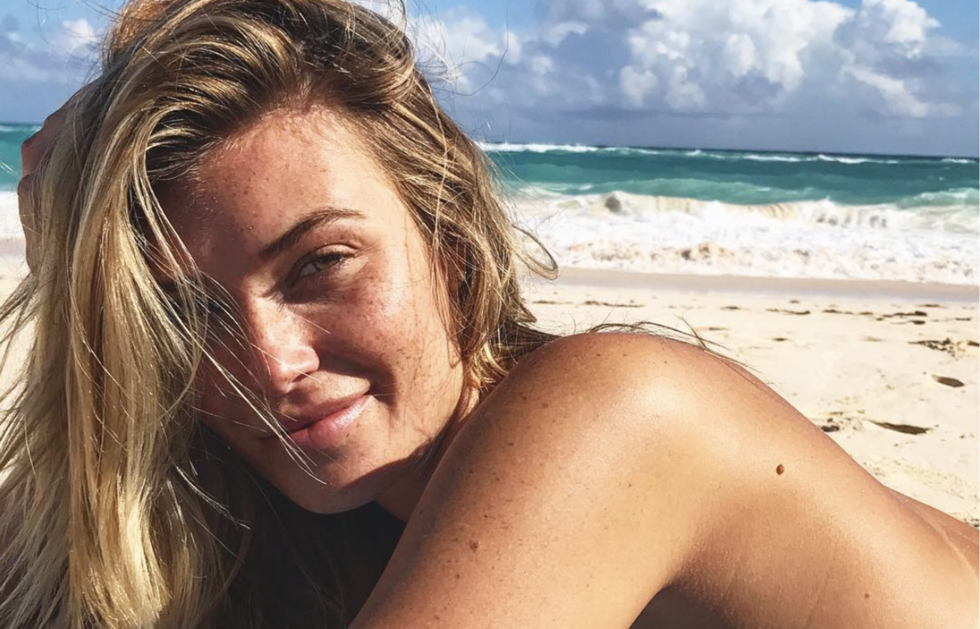 Samantha Hoopes Glimlach Model Gewoonvoorhem