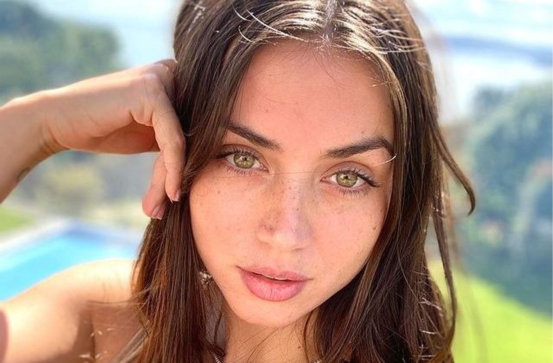 Bondgirl Ana de armas weer vrijgezel