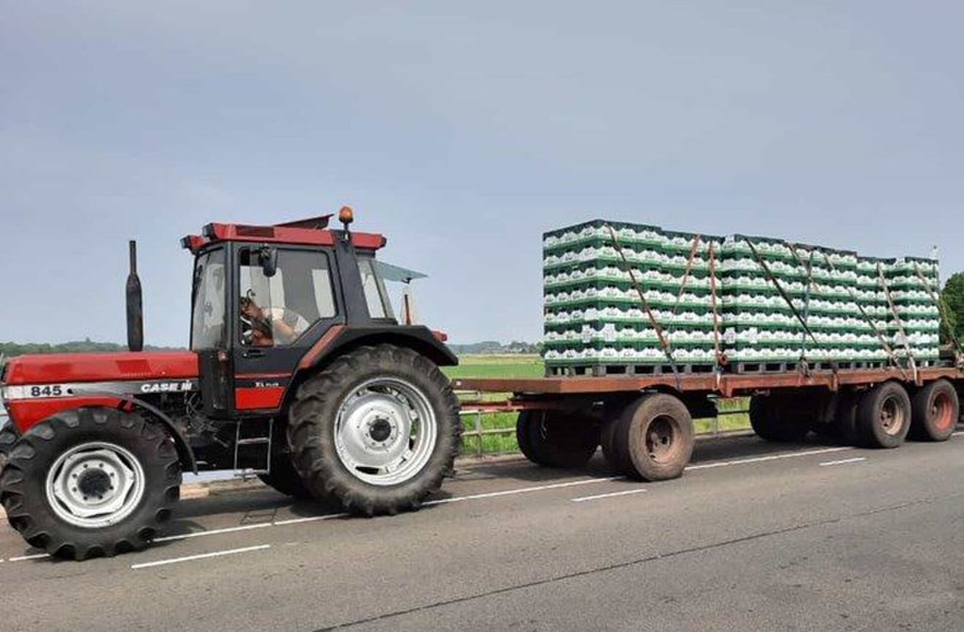 vriendengroep slaat 6.000 euro aan bier in