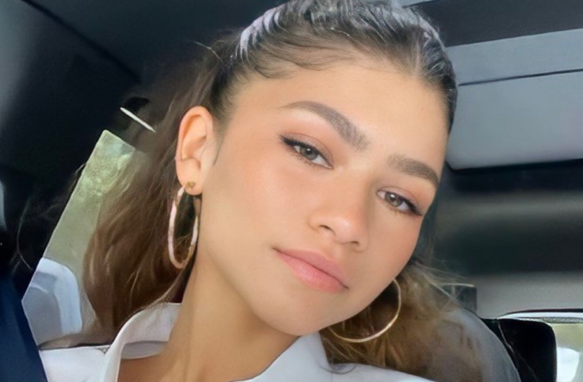 zendaya-time-to-eat