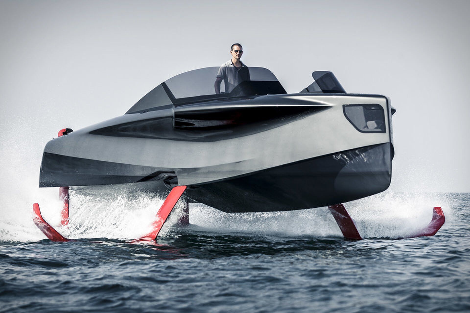 Foiler Flying Yacht