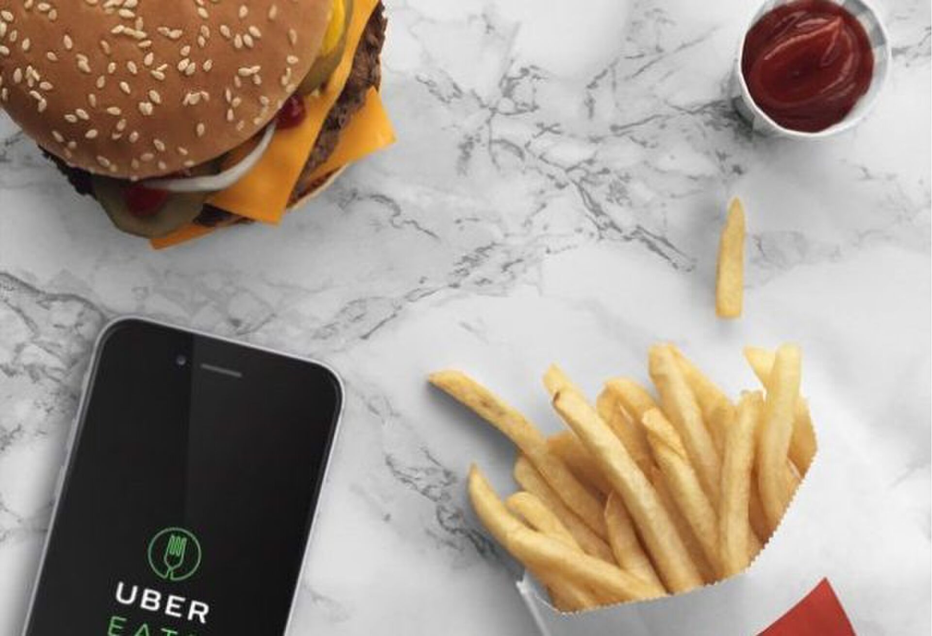 McDelivery Mcdonalds Uber Eats gewoonvoorhem