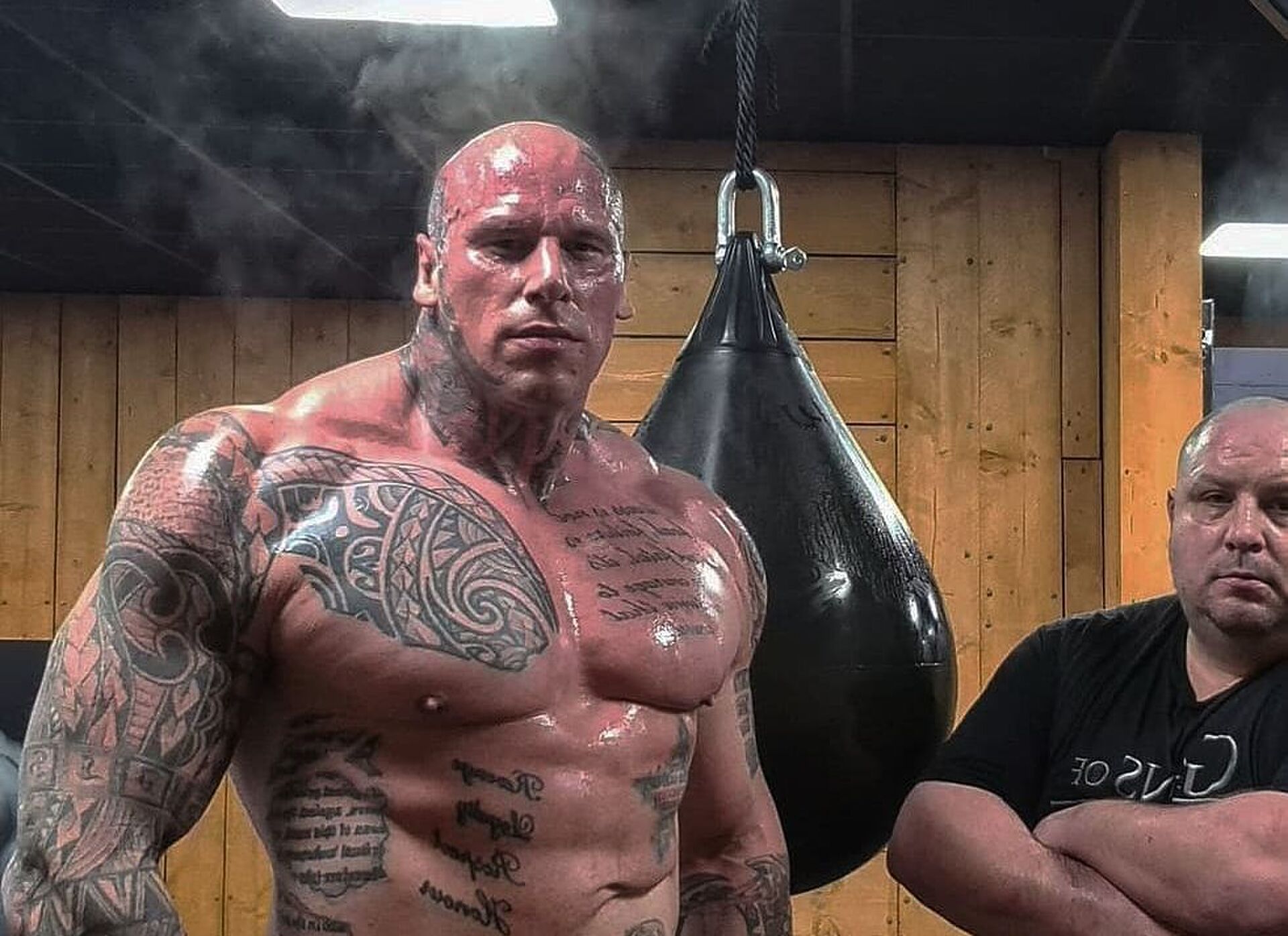 Martyn Ford tegen Sajjad Gharibi