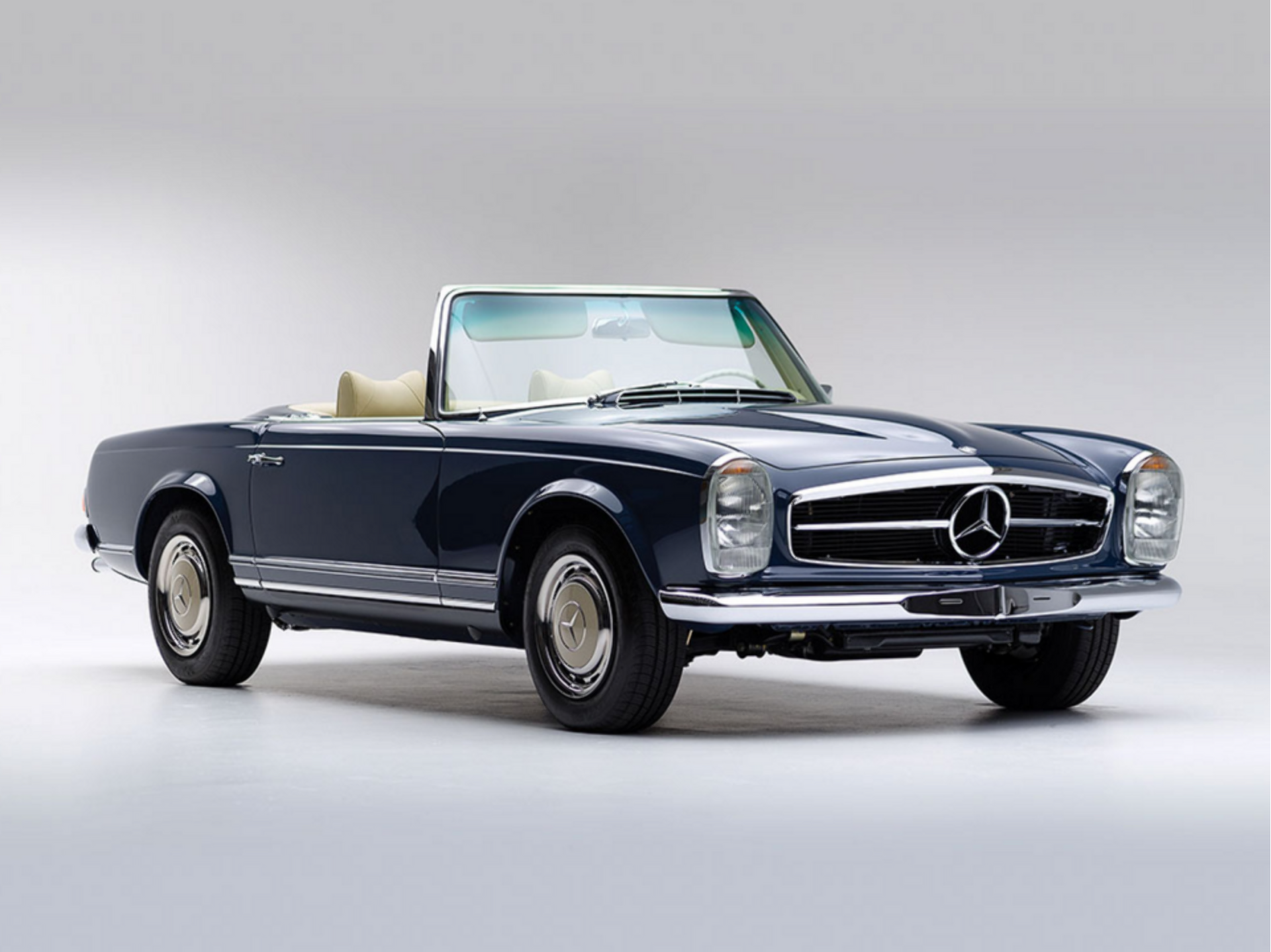 rm-sotheby's-mercedes-benz-1968-gewoonvoorhem