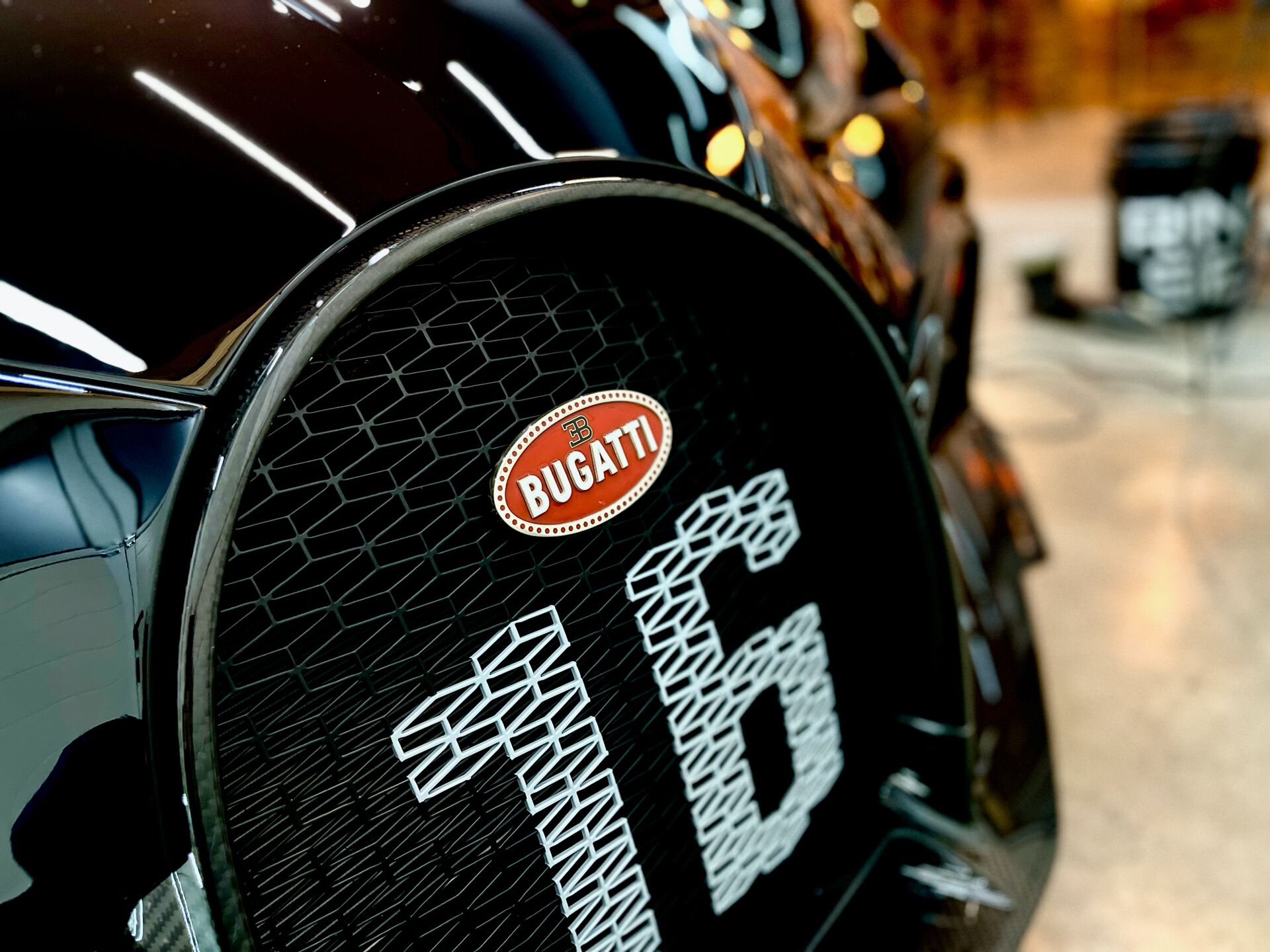 bugatti logo