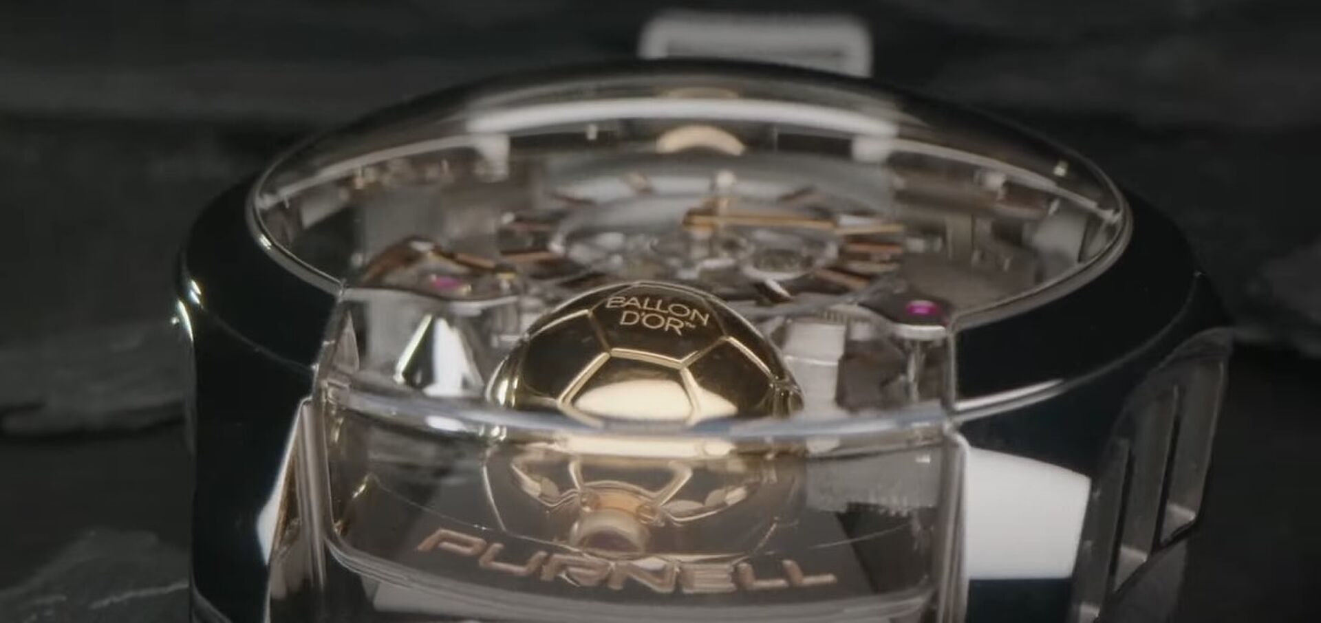 ballon d'or horloge karim benzema